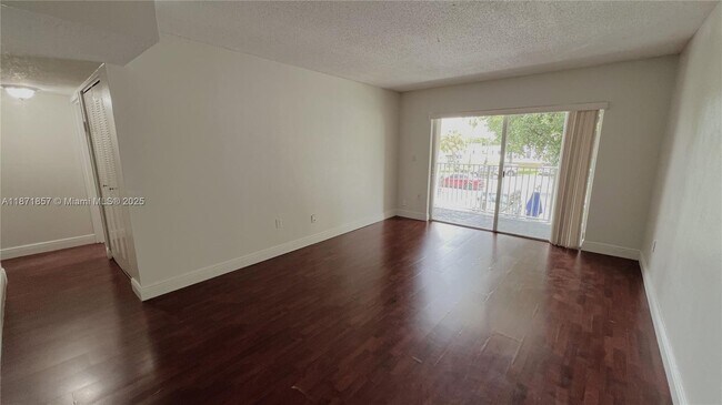 Building Photo - 4910 NW 79th Ave