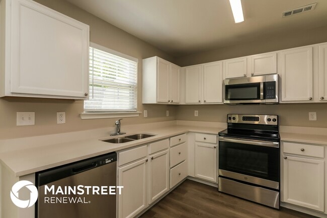 Building Photo - 7419 Mary Jo Helms Dr