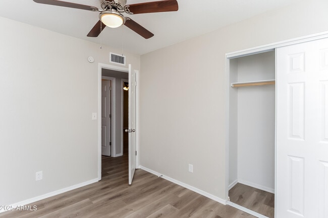 Building Photo - 555 N Elm