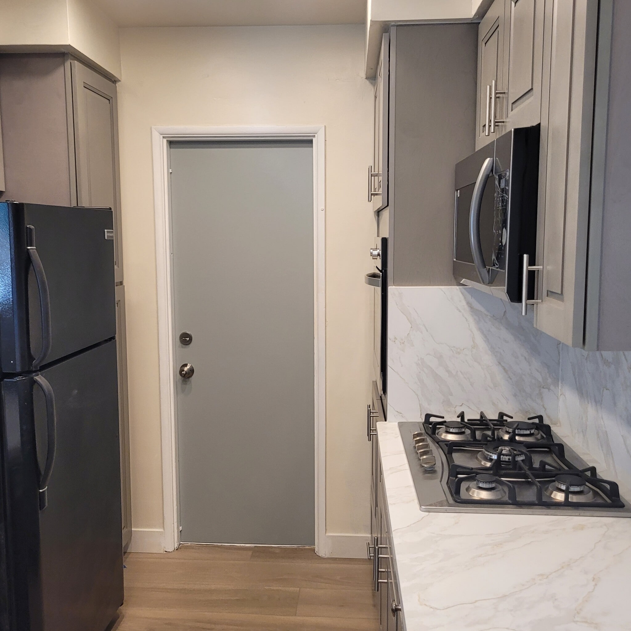 Building Photo - 2614 Voorhees Ave