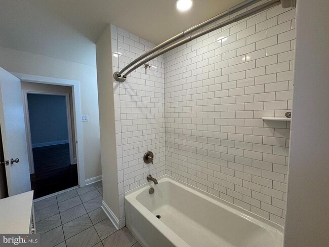 Building Photo - 345 Layfield Rd