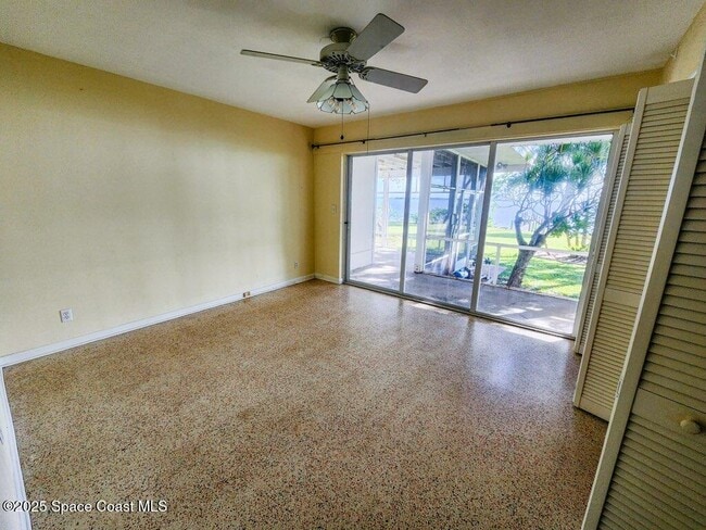 Building Photo - 1181 Sunny Point Dr