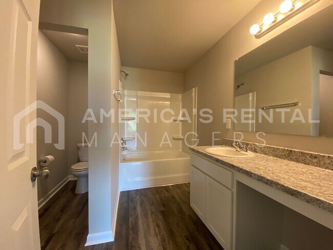 Building Photo - Home for Rent in Odenville, AL! View with 48 Hours Notice!