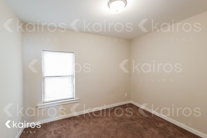 Building Photo - 11530 Crimson Ridge Rd