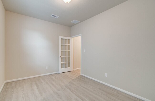 Building Photo - 8430 Moonlight Bay Cir