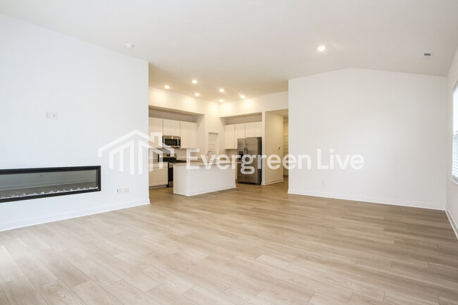 Building Photo - 832 Penrose Pl