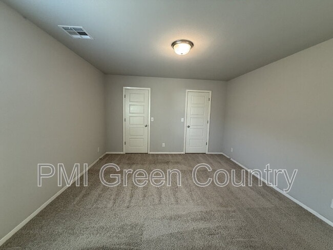 Building Photo - 8506 E 161st Pl S