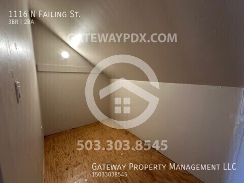 Building Photo - 1116 N Failing St