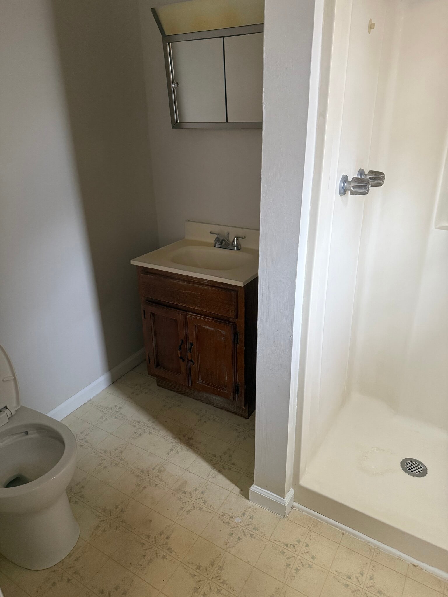 Building Photo - 53 Edgemont Ave