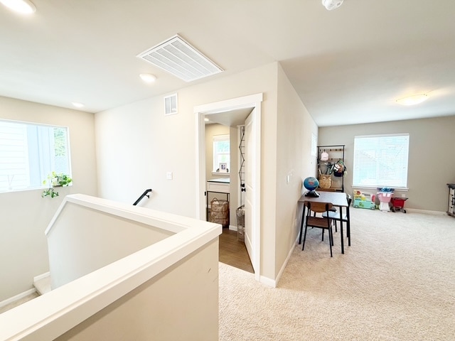 Building Photo - 2405 NE Waterlily Wy