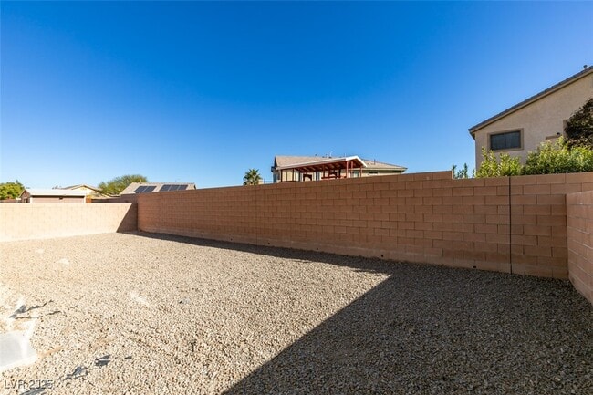 Building Photo - 5768 Mammoth Mountain St