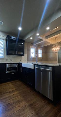 Building Photo - 1628 S Henderson St