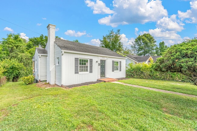 Building Photo - 2752 Tarleton Ave