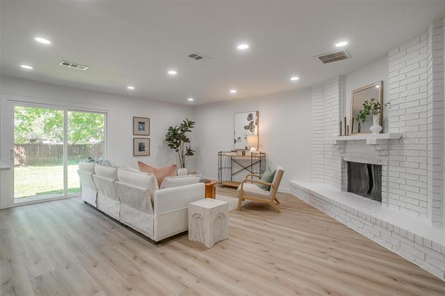 Building Photo - 7512 Marrs Dr