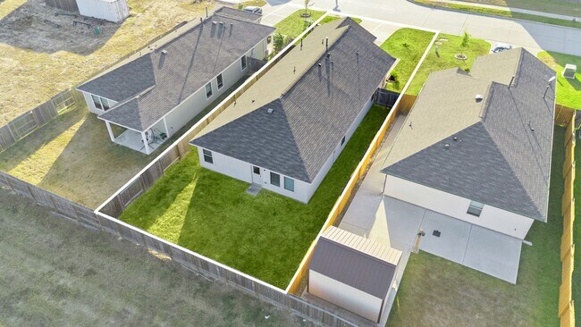 Building Photo - 22156 Juniper Crossing Dr