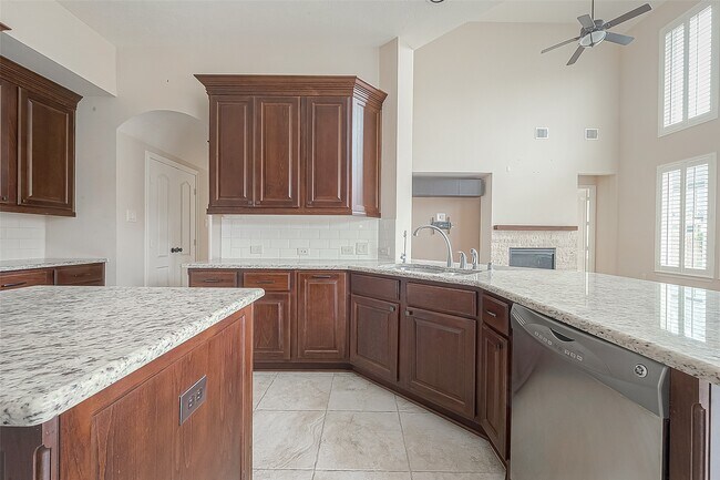 Building Photo - 4522 Marilee Chris Ct