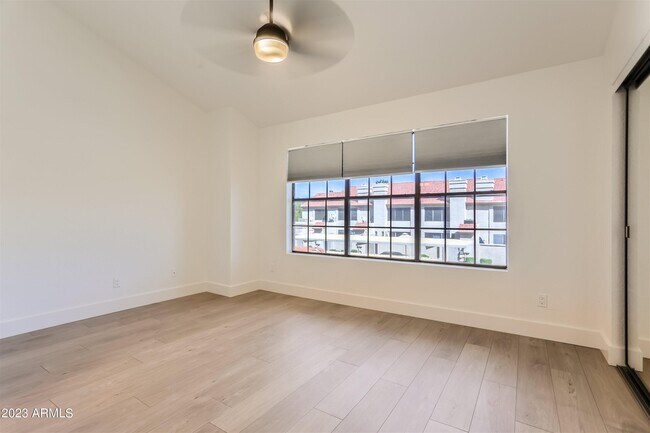 Building Photo - 3930 W Monterey St