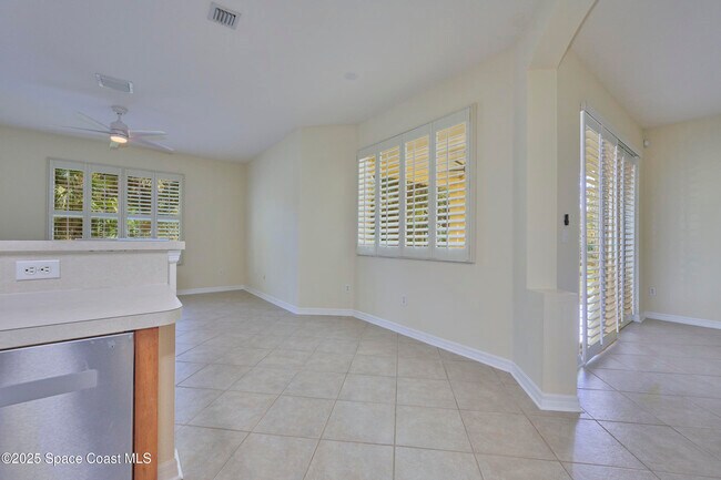 Building Photo - 9086 107th Ct