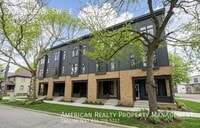 Building Photo - 248 Lane Ave SW