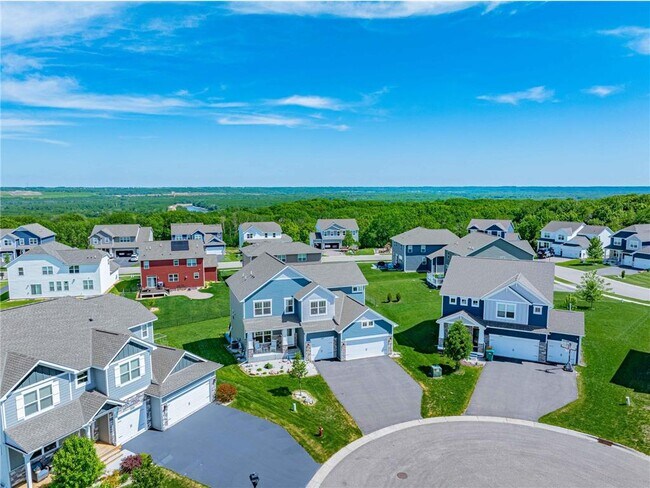 Building Photo - 140X Ironwood Ct