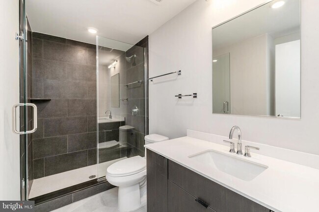 Building Photo - 3449 Scotts Ln