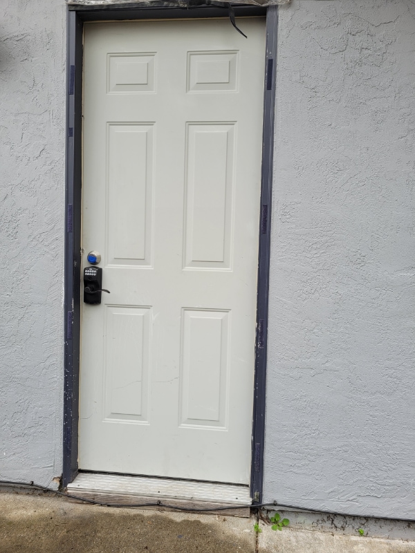 Building Photo - 1151 Viewpointe Blvd