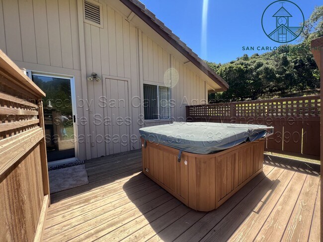 Building Photo - Ranch Style Carmel Valley Property in Desirable Robledo Neighborhood