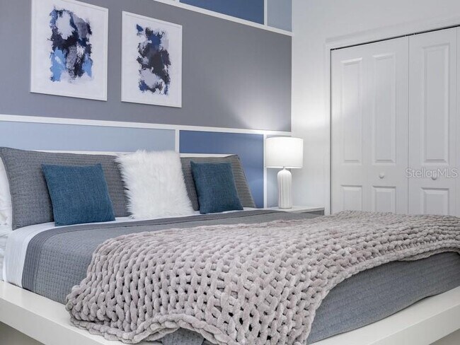 Building Photo - 8956 Takeaway Wy