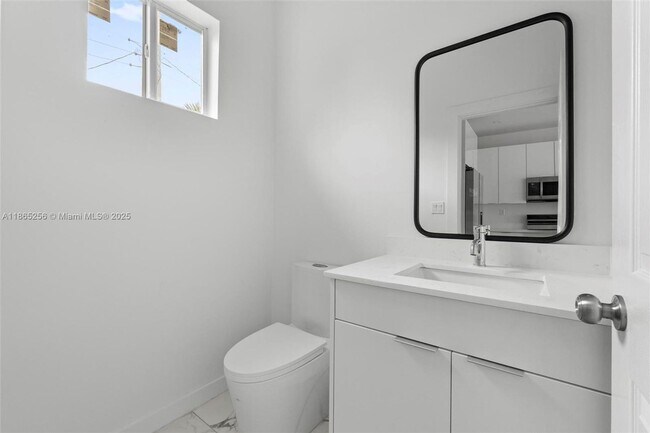 Building Photo - 2143 NW Fourth Street 2