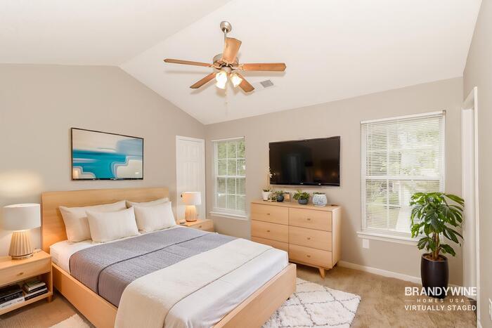 Building Photo - 628 Stadler Pointe