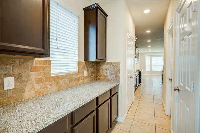 Building Photo - 4214 Brannon Branch Ct
