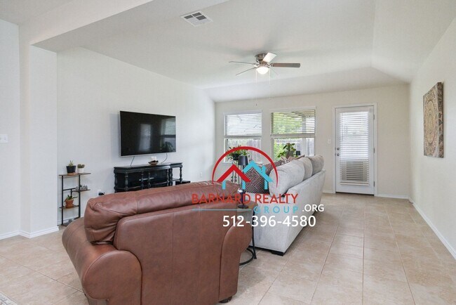 Building Photo - 132 Sage Meadows Dr