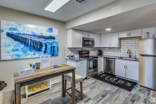 Interior Photo - Dash Apartments