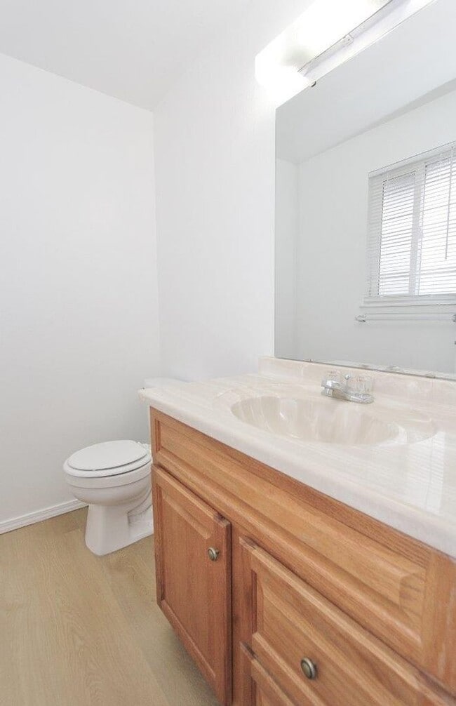 Building Photo - Single-Level Home on Corner Lot