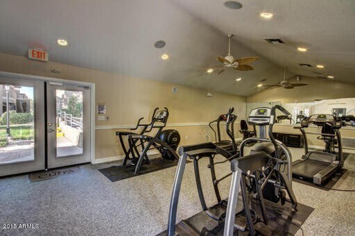 Building Photo - MOVE IN SPECIALS 2 weeks FREE - Townhouse with 2 Bedrooms 2 Bath!