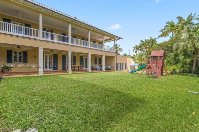 Building Photo - 685 Harbor Dr