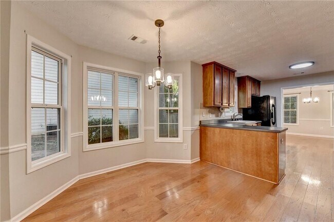 Building Photo - 310 Andrew Ridge Dr