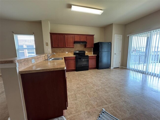 Building Photo - 13417 Cantarra Dr