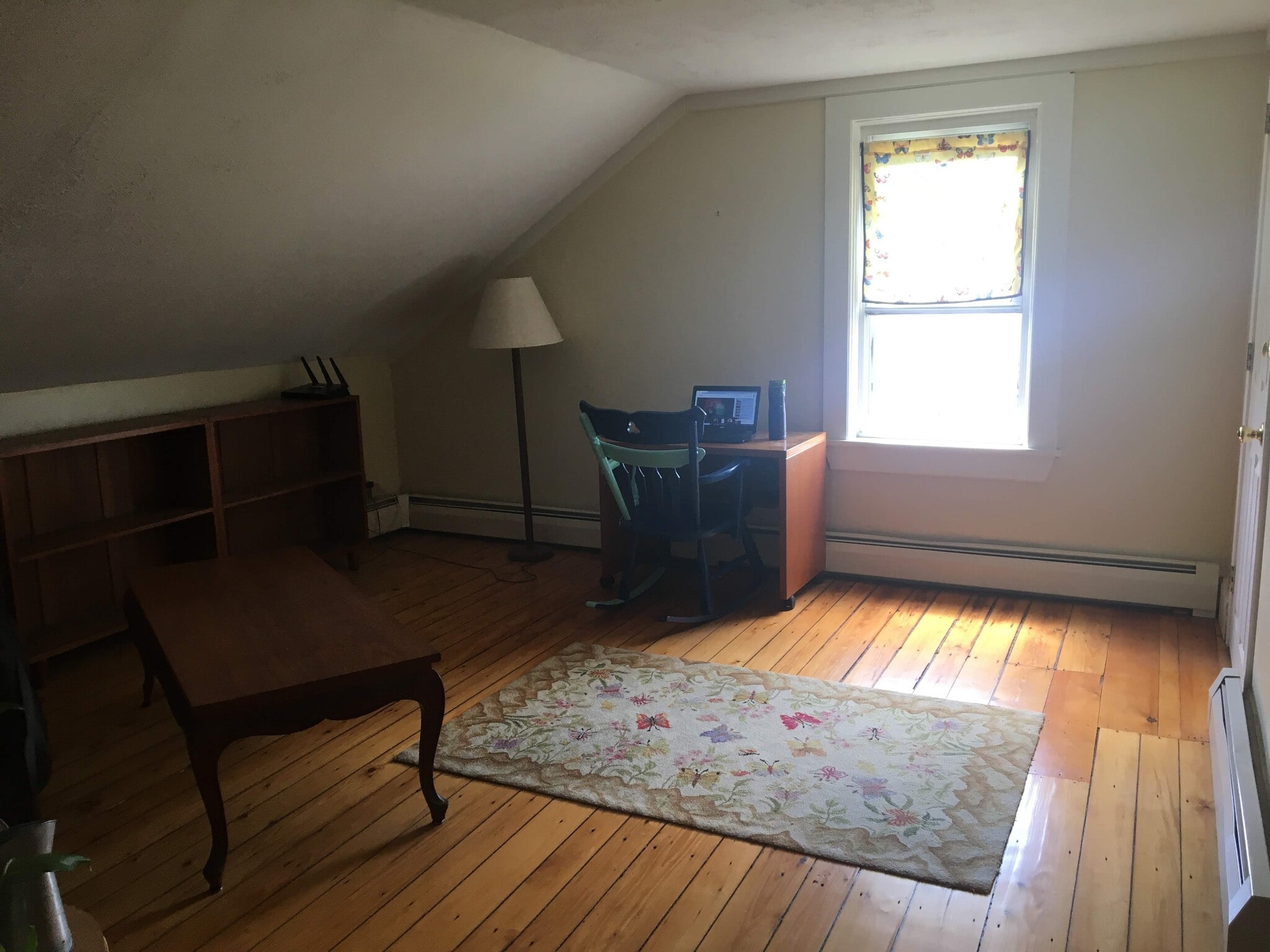 Living room view 2 - 46 Barton St