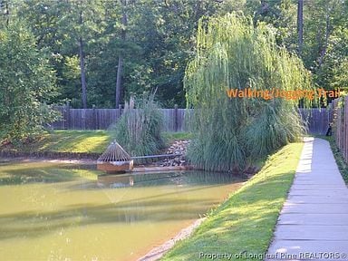 Building Photo - 1248 Braybrooke Pl