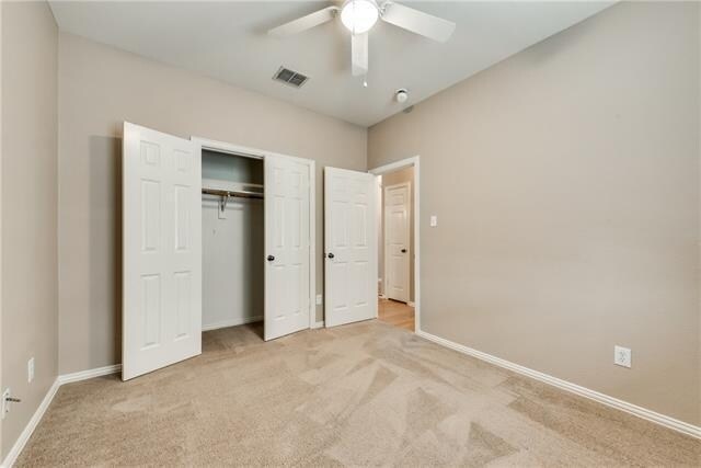 Building Photo - 14601 Eaglemont Dr