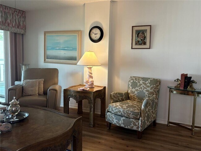 Building Photo - 7897 Sailboat Key Blvd S