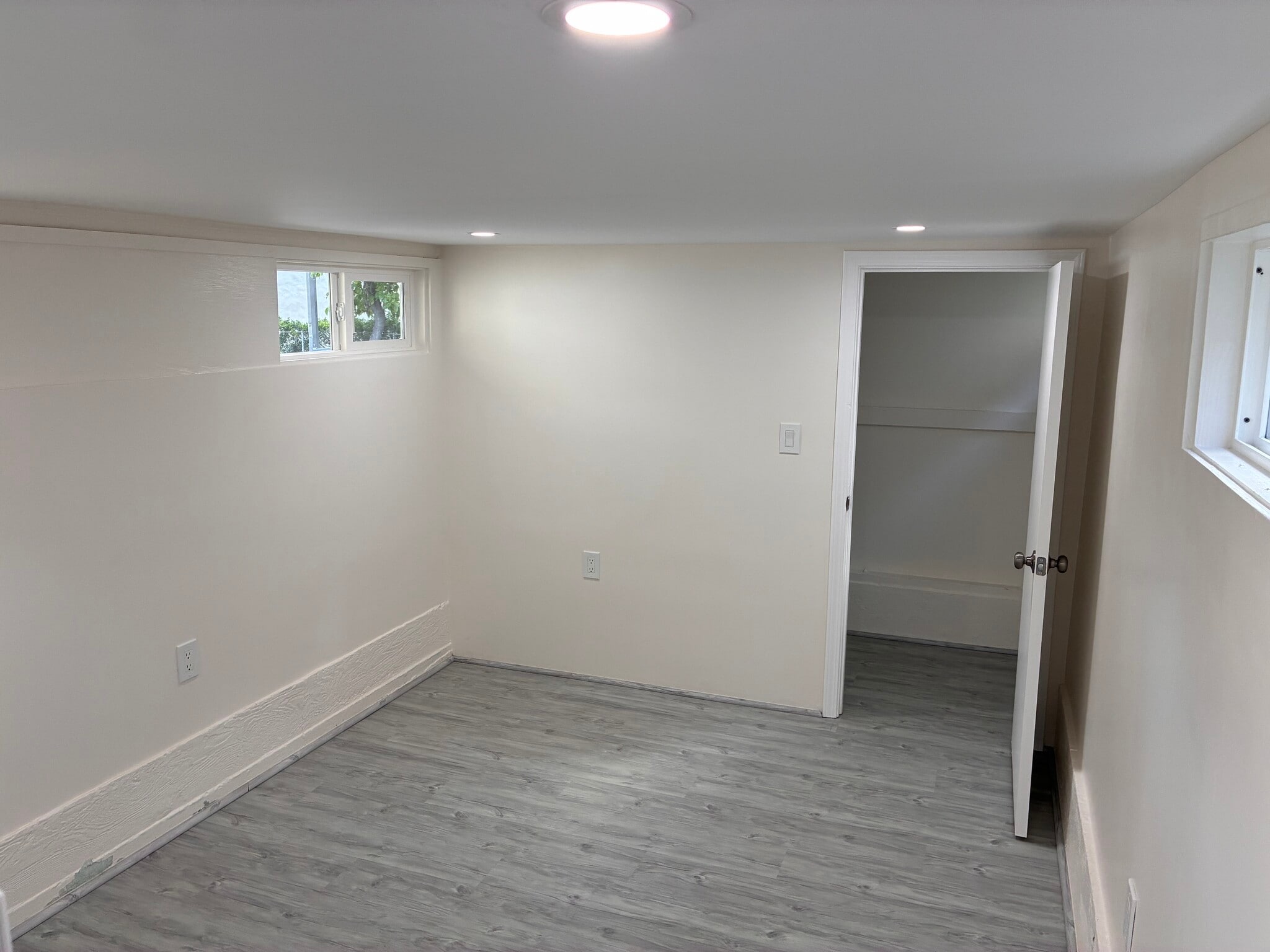 Building Photo - 914 Kinau St