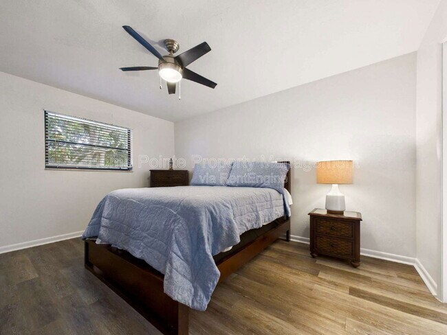 Building Photo - 28100 Pine Haven Way