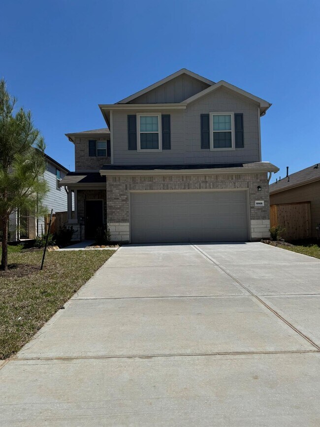 Building Photo - 10909 Fly Catcher Dr