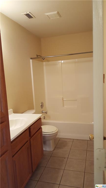 Building Photo - 351 S Water Ln