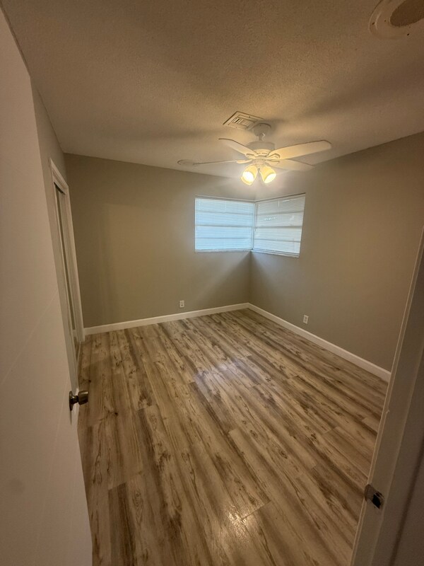 Building Photo - 1641 NW 1st Ave