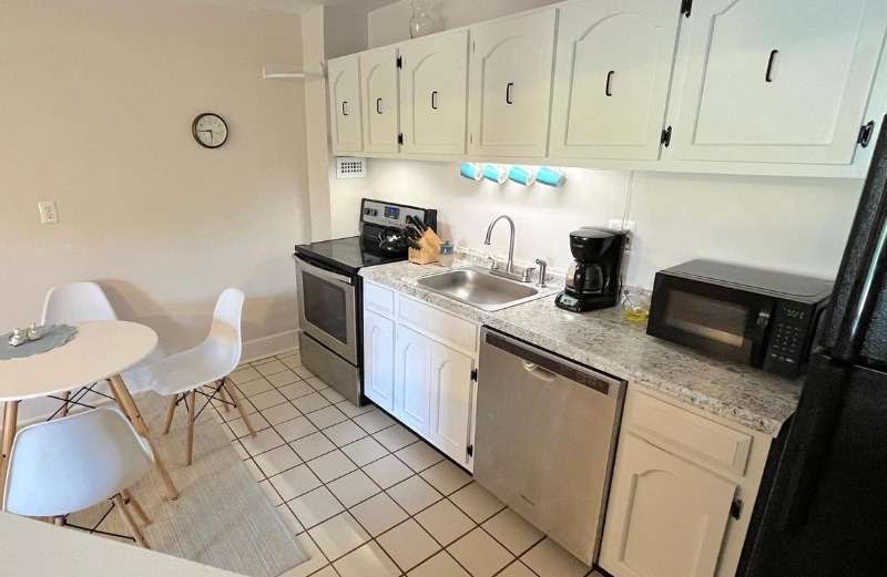 Building Photo - 60 Welsh Tract Rd