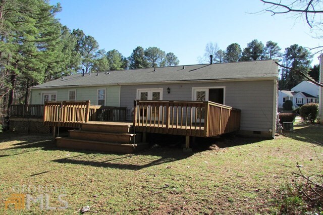 Building Photo - 373 Stone Mountain St