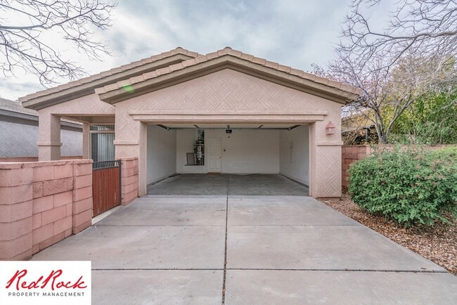 Building Photo - 2 Bedroom Townhome in Coral Canyon with Resort Amenities